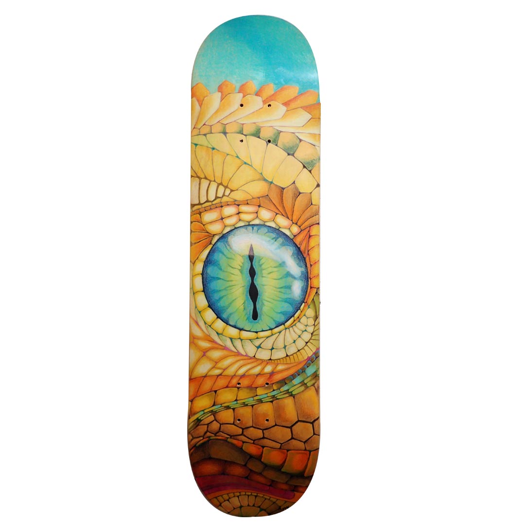 Skateboard customisé œil de dragon